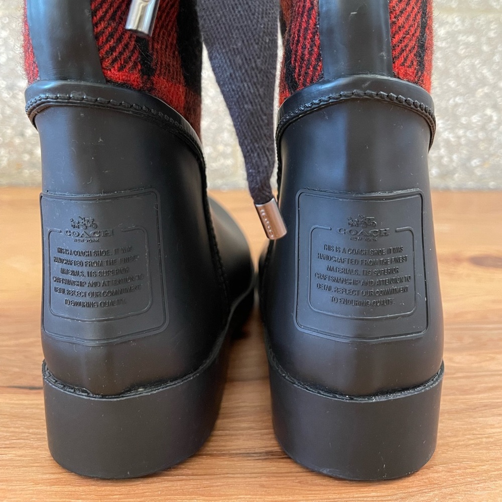 NWOT Coach Women’s Red Plaid Riding Boots - Size 8 - Picture 3 of 6